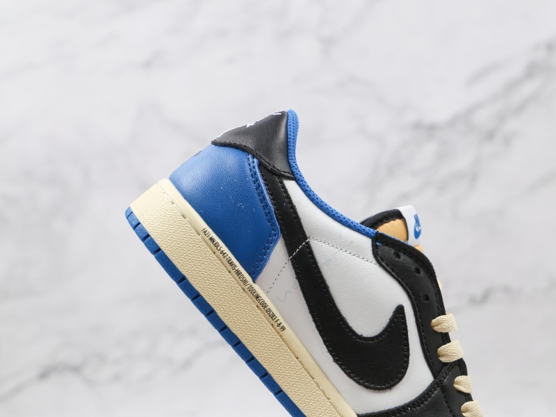 Nike Air Jordan 1 Low OG SP de Jordan x Travis Scott - Modo Zapatillas | zapatillas en descuento