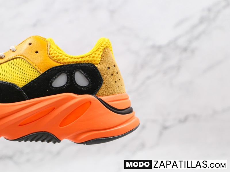 Yeezy Boost 700 "Sun" Modelo 105M - Modo Zapatillas | zapatillas en descuento