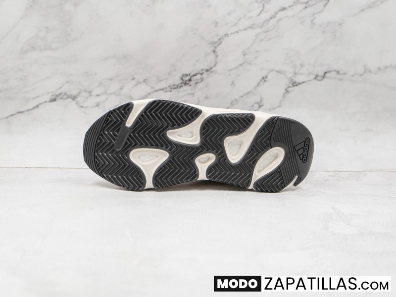 Yeezy Boost 700 "Cream" Modelo 107M - Modo Zapatillas | zapatillas en descuento