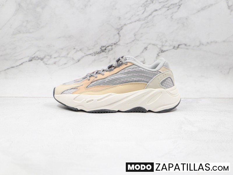Yeezy Boost 700 "Cream" Modelo 107M - Modo Zapatillas | zapatillas en descuento