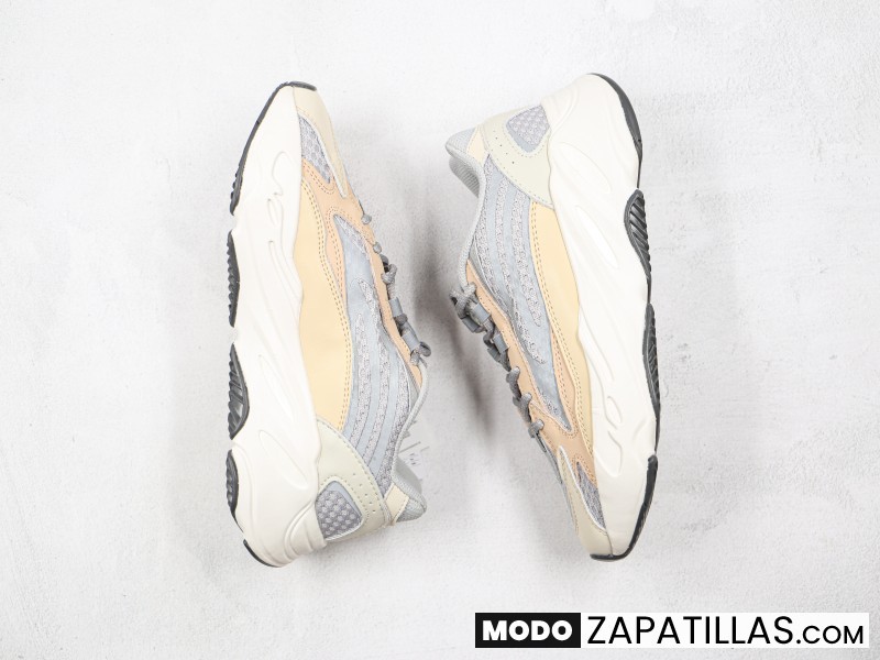 Yeezy Boost 700 "Cream" Modelo 107M - Modo Zapatillas | zapatillas en descuento