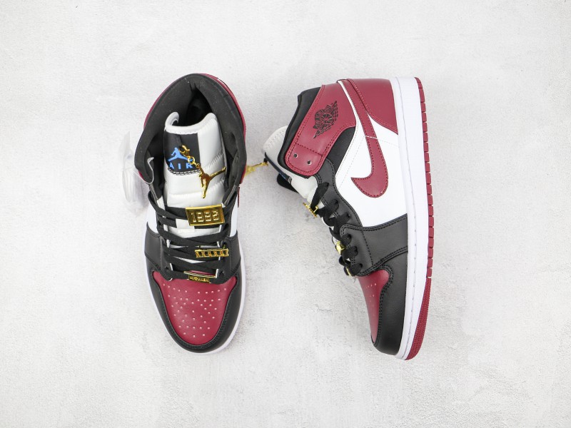 Nike Air Jordan 1 Mid  Modelo 236H - Modo Zapatillas | zapatillas en descuento