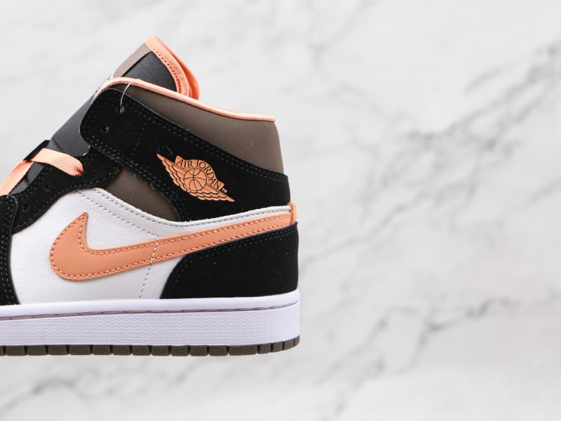 Nike Air Jordan 1 Mid  Modelo 246M - Modo Zapatillas | zapatillas en descuento