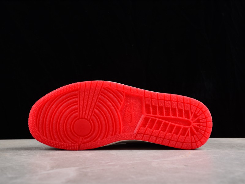 Nike Air Jordan 1 Retro High OG Spider-Man Across the Spider-Verse - Modo Zapatillas | zapatillas en descuento