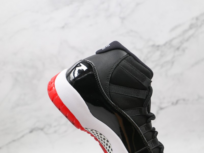 Nike Air Jordan 11 Retro Playoffs Bred - Modo Zapatillas | zapatillas en descuento