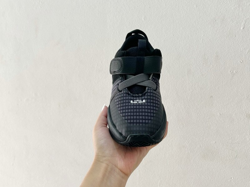 NIKE LEBRON WITNESS || Nike LeBron Witness para niños || Zapatillas de LeBron James || LEBRON.WITNESS.003 - Modo Zapatillas | zapatillas en descuento