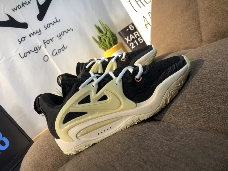 Nike KD 15 50 Years of Hip-Hop || Zapatillas de Kevin Durant - Tienda de Tenis de Hombre Tienda de Tenis Mujer
