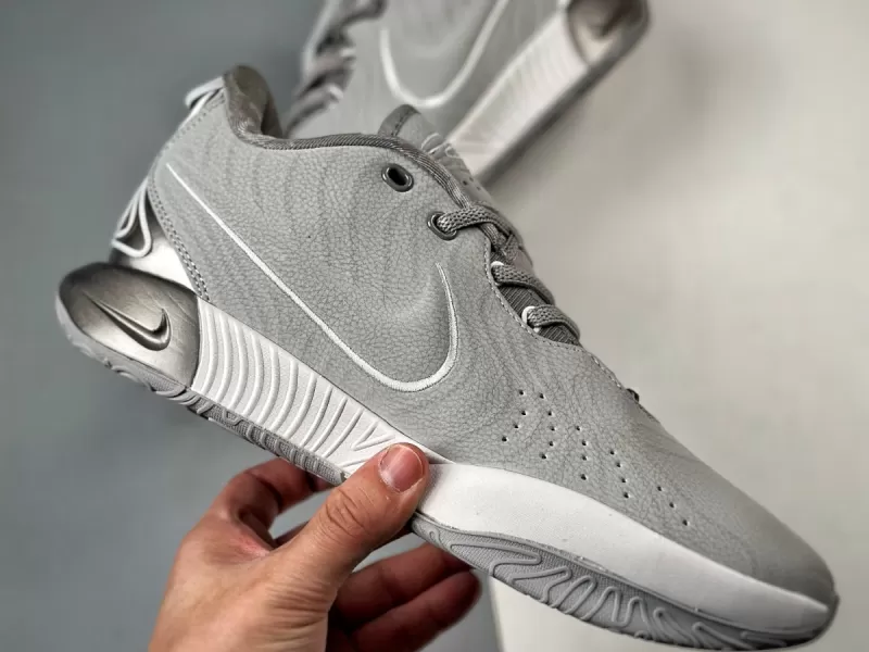 NIKE LEBRON 21 || Nike Lebron 21 TBALB21.007 - Tienda de Tenis de Hombre Tienda de Tenis Mujer