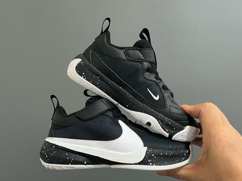 NIKE ZOOM FREAK 5 || Nike Zoom Freak 5 para niños || FREAK5.002 - Tienda de Tenis de Hombre Tienda de Tenis Mujer 