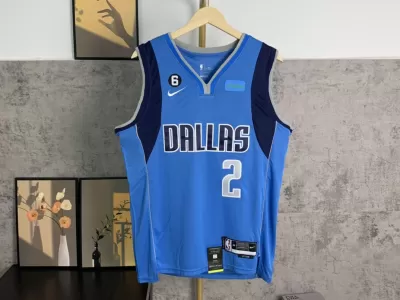 Dallas Mavericks- Kyrie Irving # 2 || Camiseta - Jersey deportivo Nike - Logo NBA - versión celeste