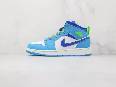 Nike Air Jordan 1 Mid  Modelo 238M