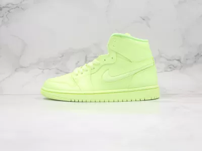 Nike Air Jordan 1 Retro High Barely Volt - Modo Zapatillas | zapatillas en descuento 
