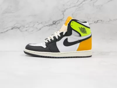 Nike Air Jordan 1 Retro High White Black Volt University Gold - Modo Zapatillas | zapatillas en descuento 